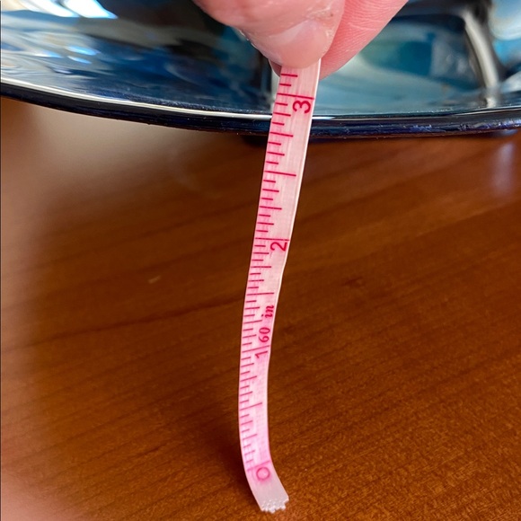 💕Host Pick💕 Abstract Glass Decorative Plate - Picture 7 of 11